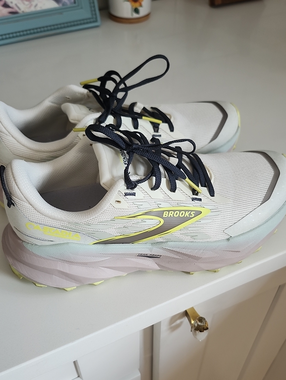 Brooks Women’s Cream Athletic Running Shoes with Neon Yellow Accents Cascadia 19